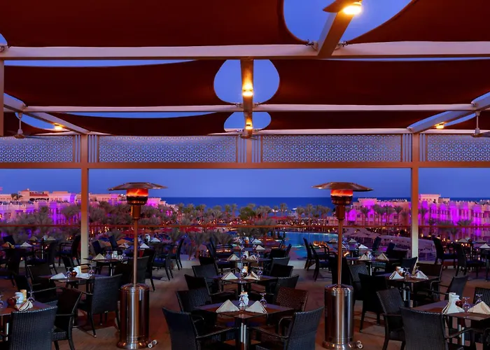 Pickalbatros Palace - Aqua Park Resort