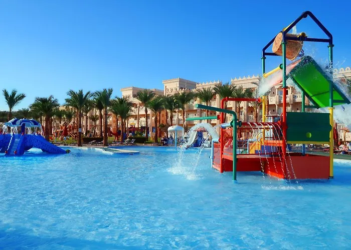 Pickalbatros Palace - Aqua Park Resort